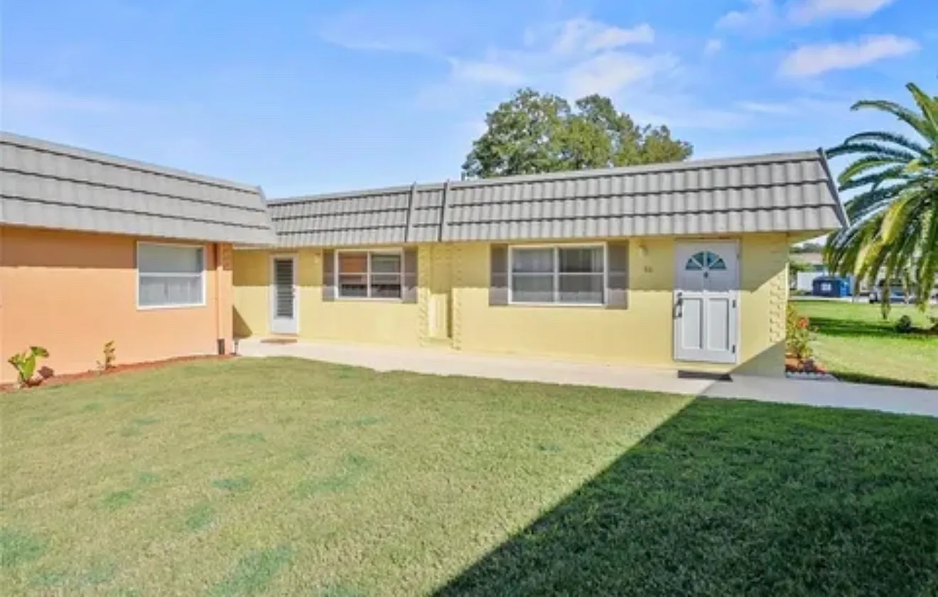 2 bed, 960 sqft, $1,700 — Photo 1