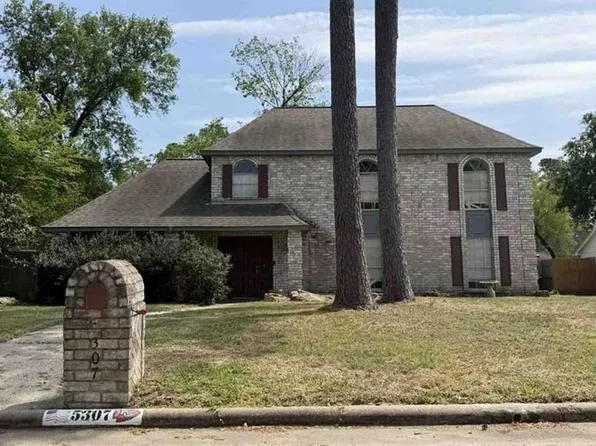 5307 Summerfield Ln, Spring, TX 77379