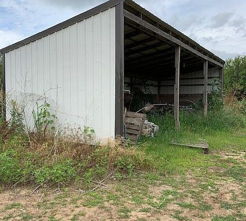 3rd image of 770 N 140th St