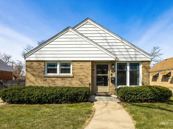 1116 Gardner Rd, Westchester, IL 60154