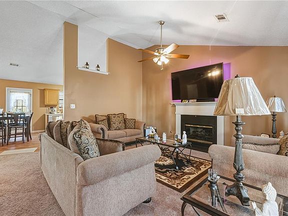 2nd image of 6782 Bells Landing Way