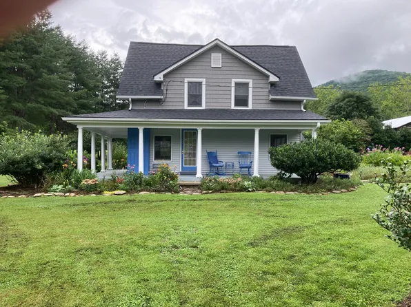 12A Spruce St, Barnardsville, NC 28709