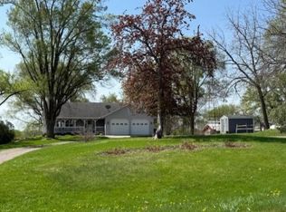 6669 22nd St NW, Maple Lake, MN 55358