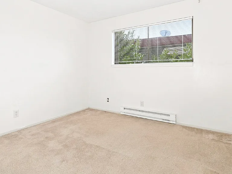 13960 SE 173rd Pl #2 — Photo 7