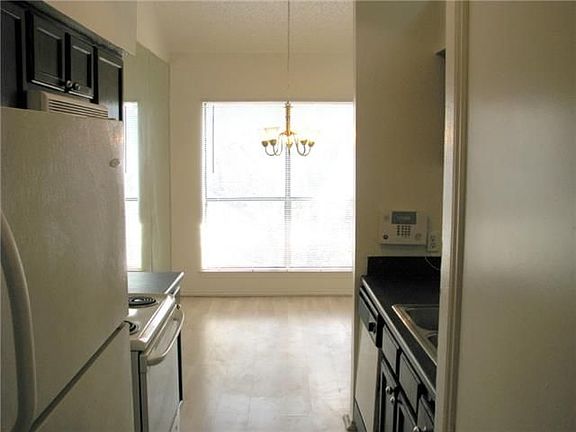 4th image of 9730 Whitehurst Dr APT 21