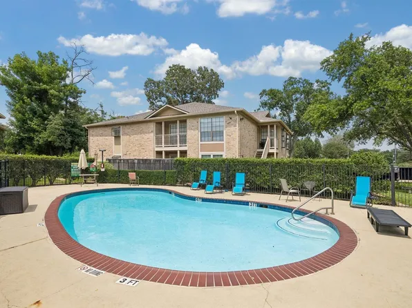 1311 Antoine Dr, Houston, TX