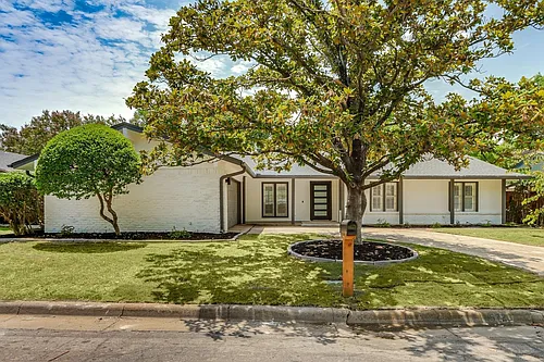 15725 Havenrock Cir Photo 1