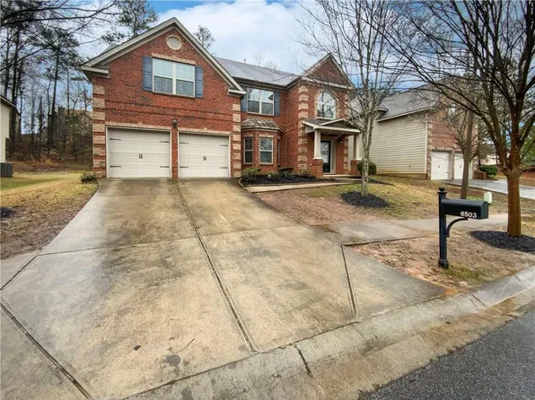 6503 Foggy Oak Dr, Fairburn, GA 30213