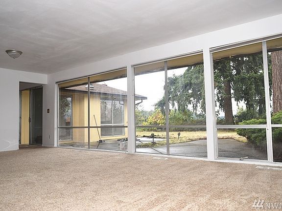 5th image of 3355 Scenic Dr