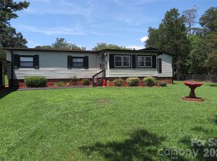 1042 Bexley Ln, Lincolnton, NC 28092