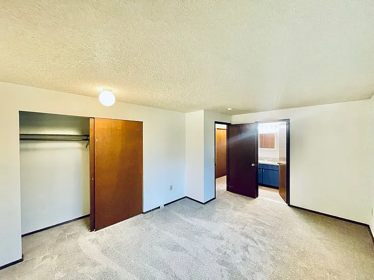 8836 22nd Ave SW — Photo 12