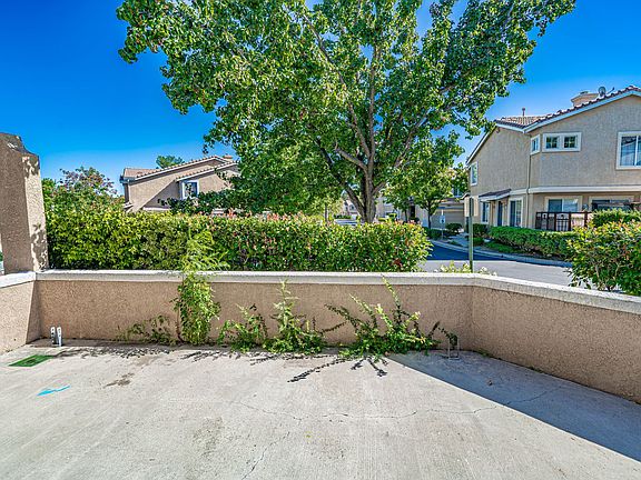 4th image of 25410 Dry Creek Ct