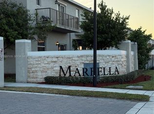 818 SE 19th St #818, Homestead, FL 33034