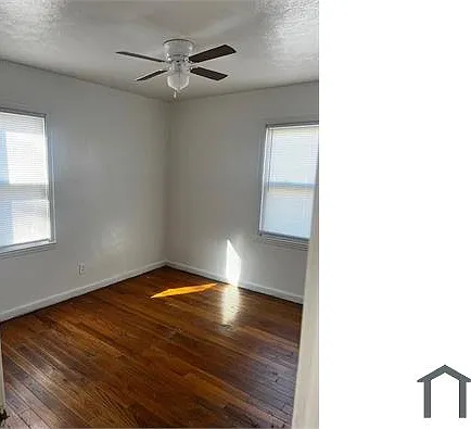 328 E Maplewood Ave — Photo 4