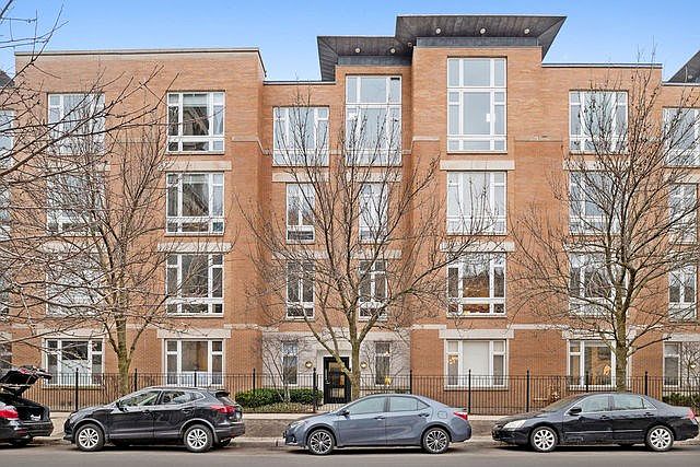 1st image of 1015 W Buena Ave APT 1W