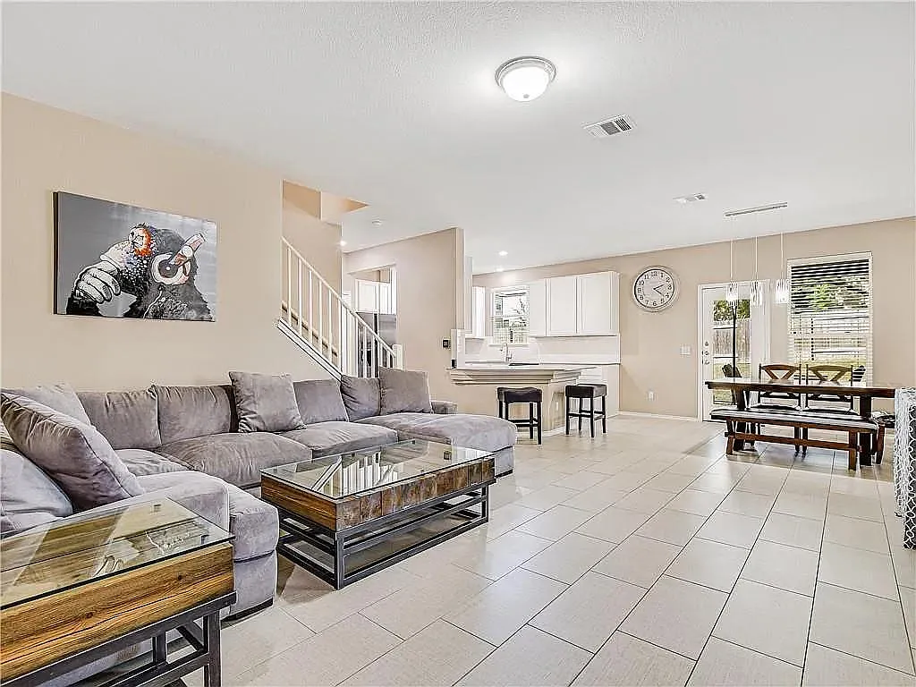 Building Photo - 808 Sand Hill Branch Dr