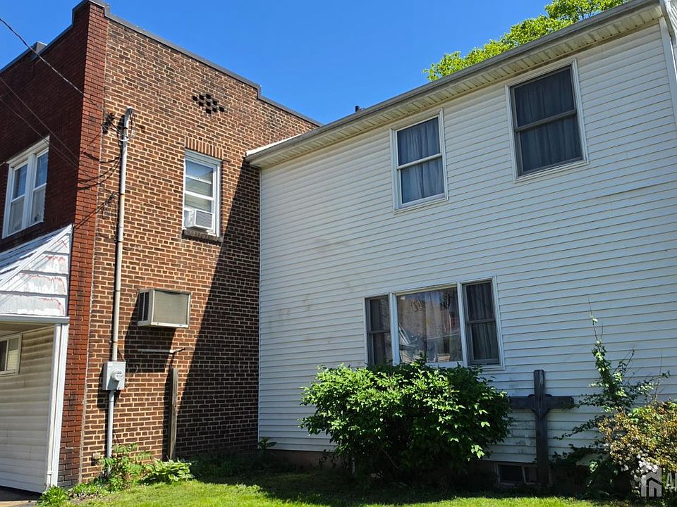 1st image of 1115 W Camplain Rd