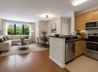 24 Avenue At Port Imperial APT 236, West New York, NJ 07093