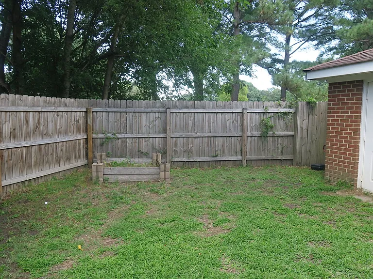 5314 Brookstone Ln — Photo 9
