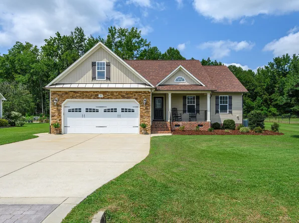 48 Long Grass Dr, Smithfield, NC 27577
