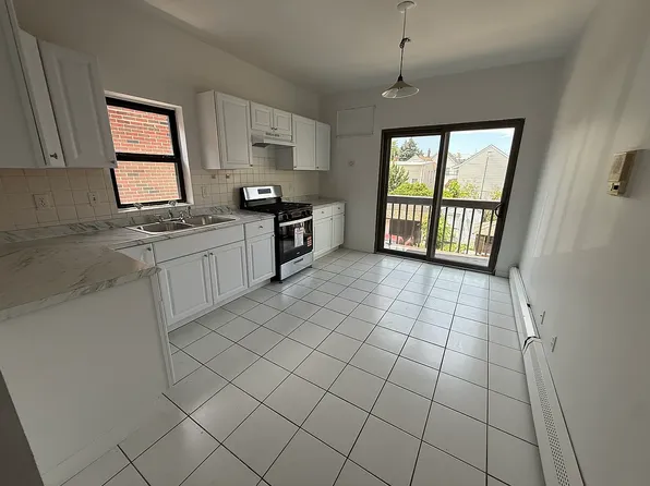 88 Garrison St, Newark, NJ