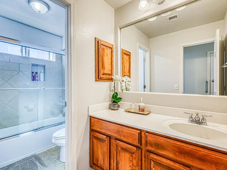 1627 Brillo Del Sol #C-T — Photo 42