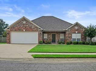 25 Krooked Kreek Dr, Cabot, AR 72023