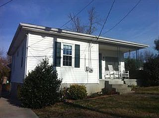 2nd image of 406 S Poplar St