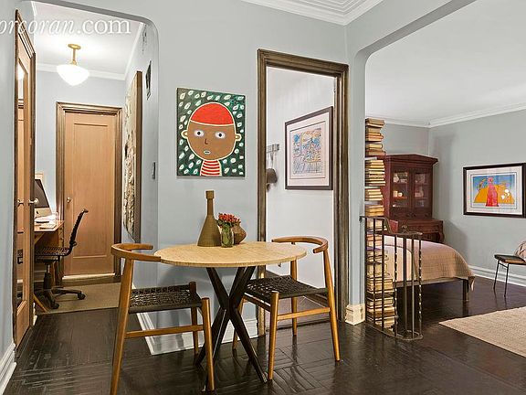 3rd image of 250 W 24th St APT 2AW