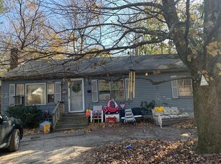 48 Pine Hill Rd, Chelmsford, MA 01824