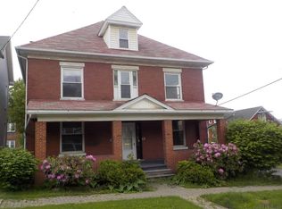 701 Grove Ave, Johnstown, PA 15902