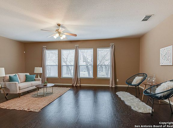4th image of 4703 Shavano Ct