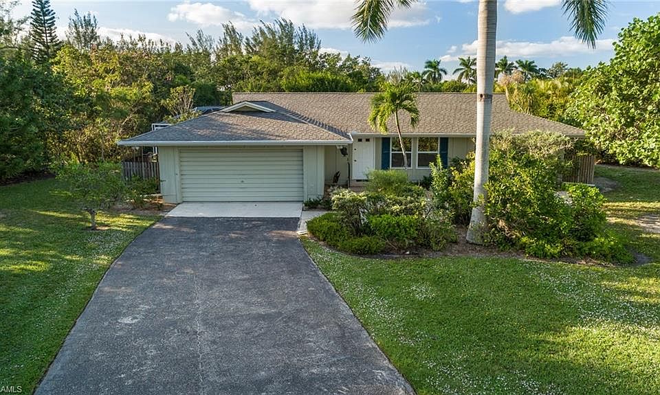 1st image of 9431 Moonlight Dr