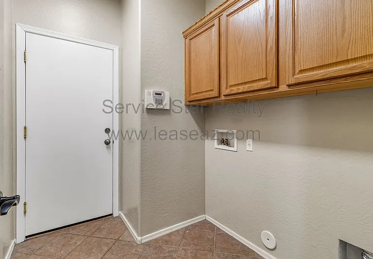 15015 N 172nd Ln — Photo 10