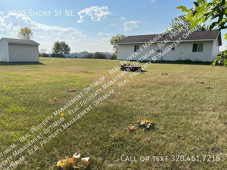 4709 Short St NE — Photo 2