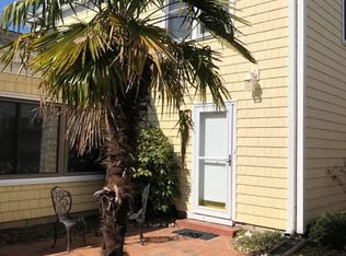 111 71st St UNIT B, Virginia Beach, VA 23451