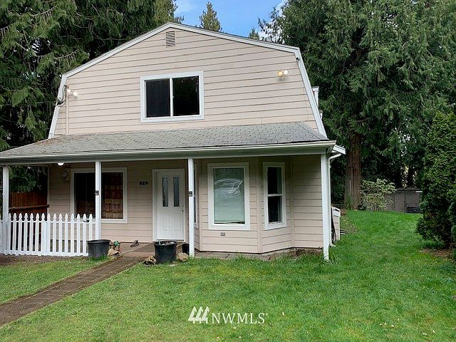 1st image of 225 107th Avenue Ct E