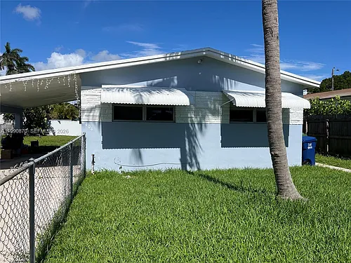 404 SW 5th Ave #1 Photo 1