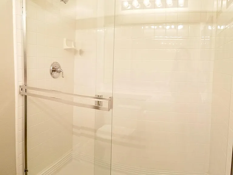 8804 E Crestview Ln — Photo 17