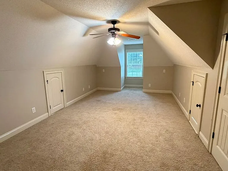 254 Southfield Ct — Photo 18