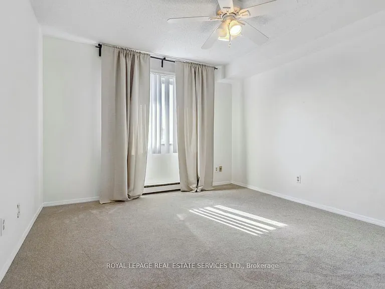 1450 Glen Abbey Gate #934 — Photo 15