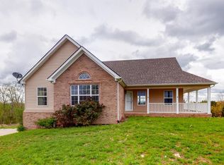 618 Maple Grove Rd, Richmond, KY 40475