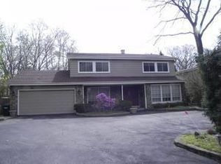 946 Marvell Ln, Highland Park, IL