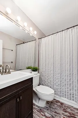Sold by Compass | media 7