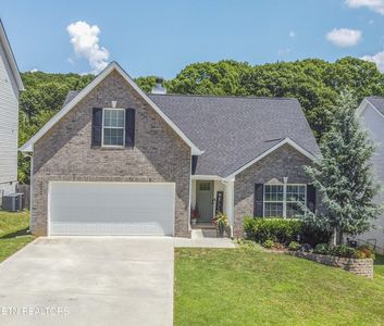 8320 Day Valley Rd, Powell, TN, 37849