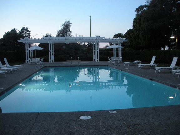 2nd image of 109 Marina Lakes Dr