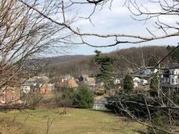 1763 Broadway, Bethlehem, PA 18015