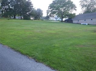 7338 1st St, Slatington, PA 18080