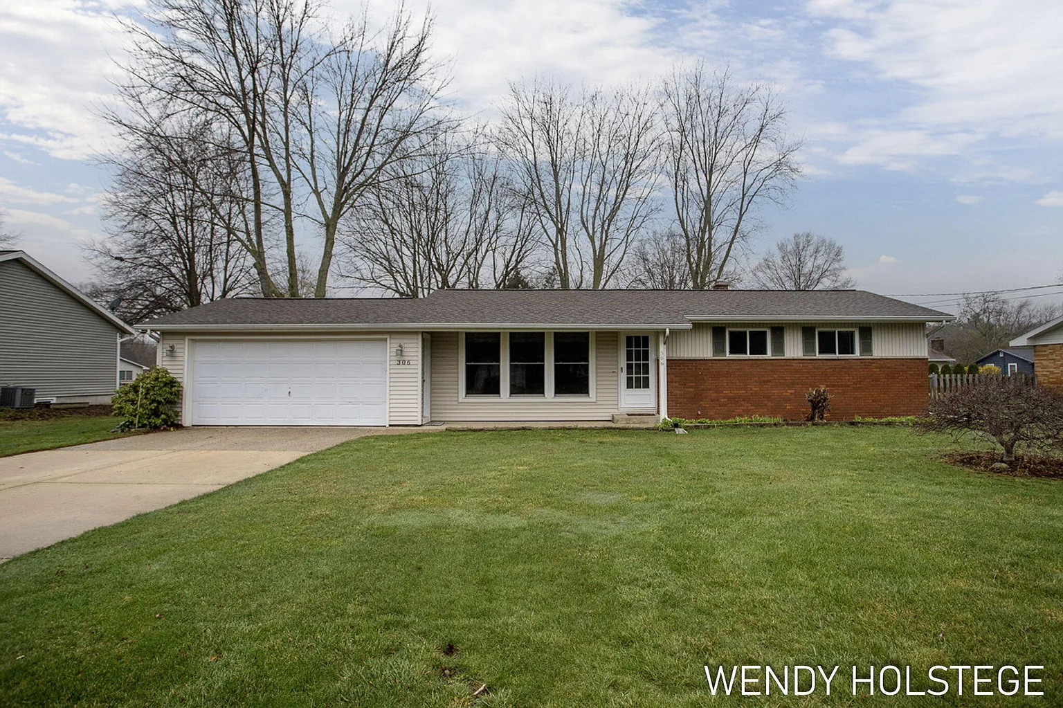 306 N 145th Ave photo 1