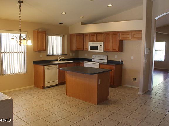 4th image of 17408 N Cassi Dr